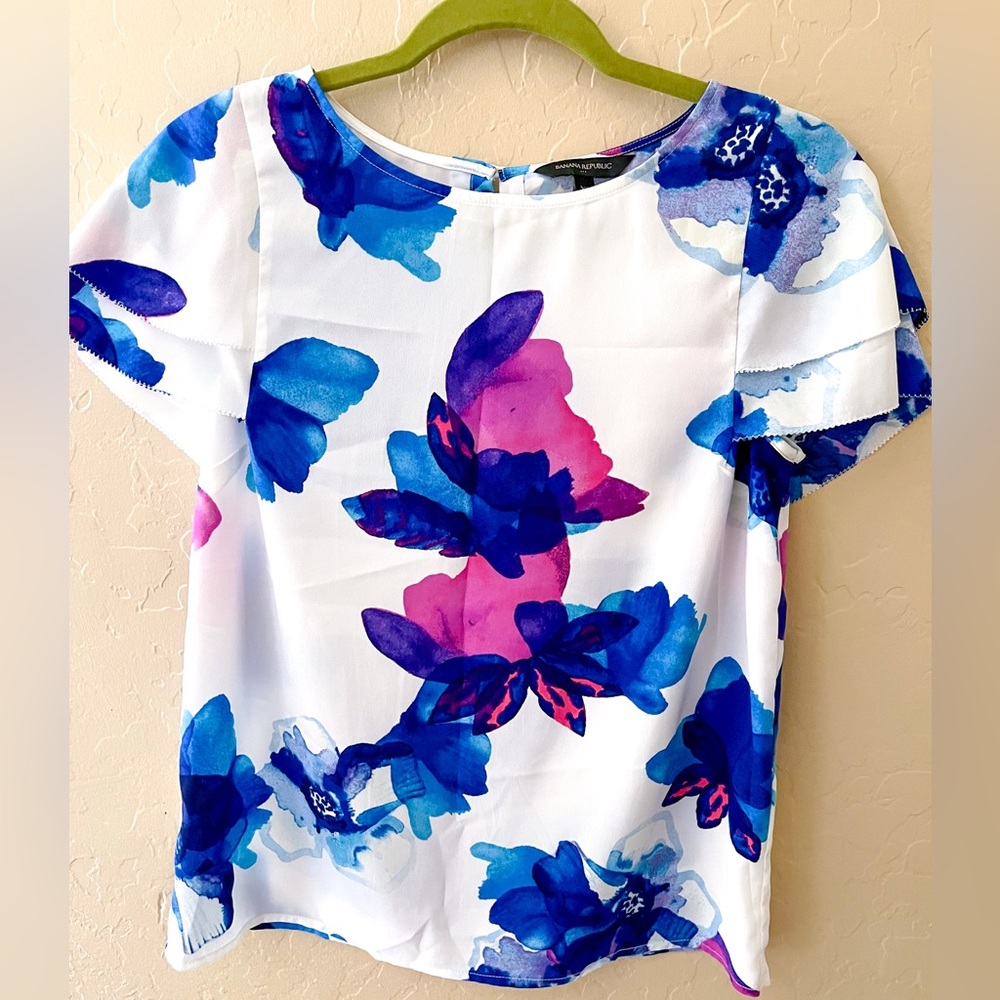 Banana Republic Factory Top
